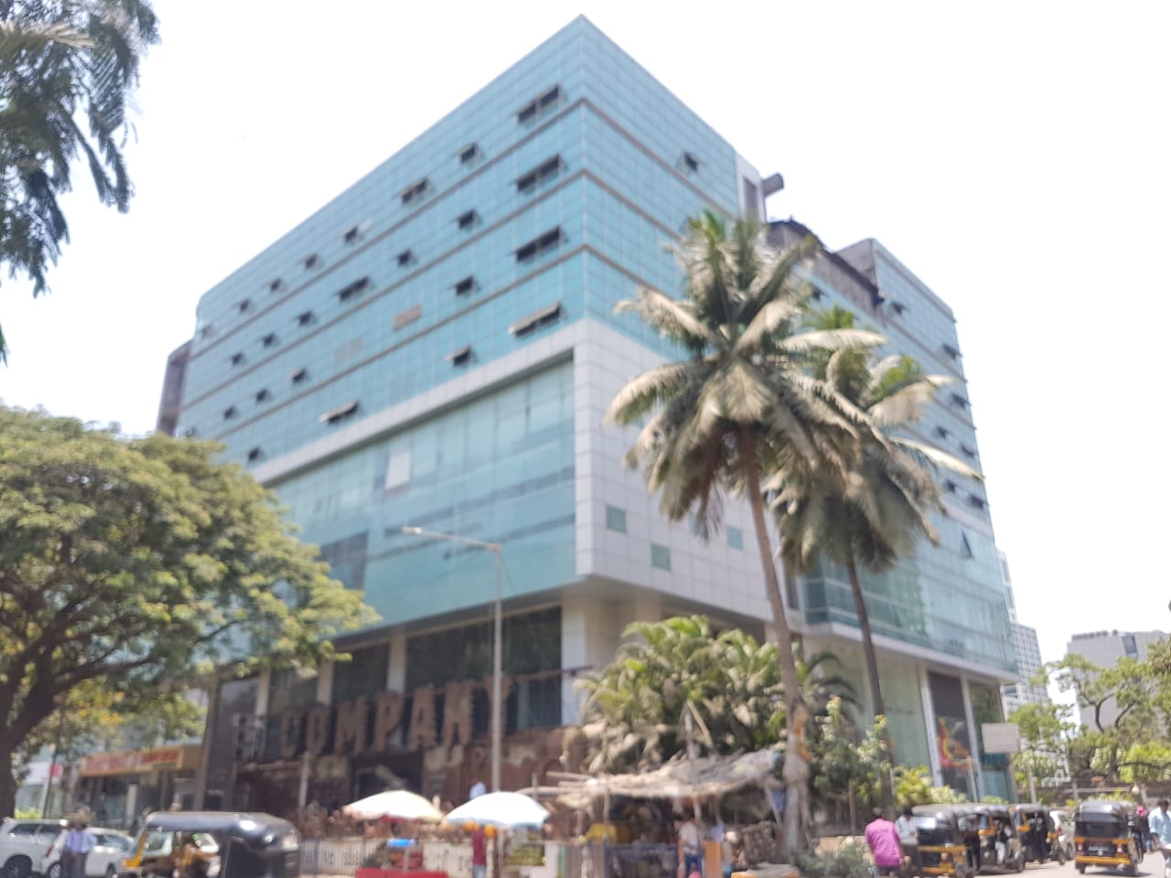 Main - Woodrow, Andheri West